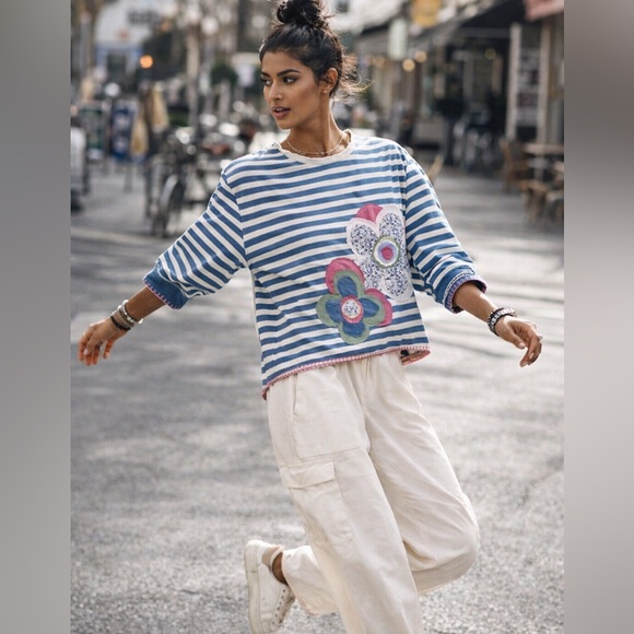 Boho Striped Floral Patch Top Oversized Ice Blue White Raw Edge Hand Stitch M/L - Picture 4 of 12